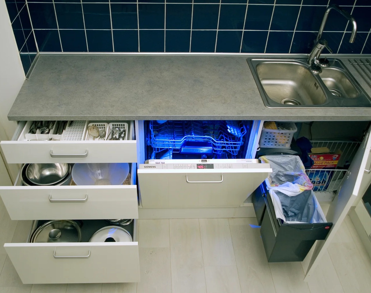 Dishwasher Leak Water Removal in Struthers, OH
